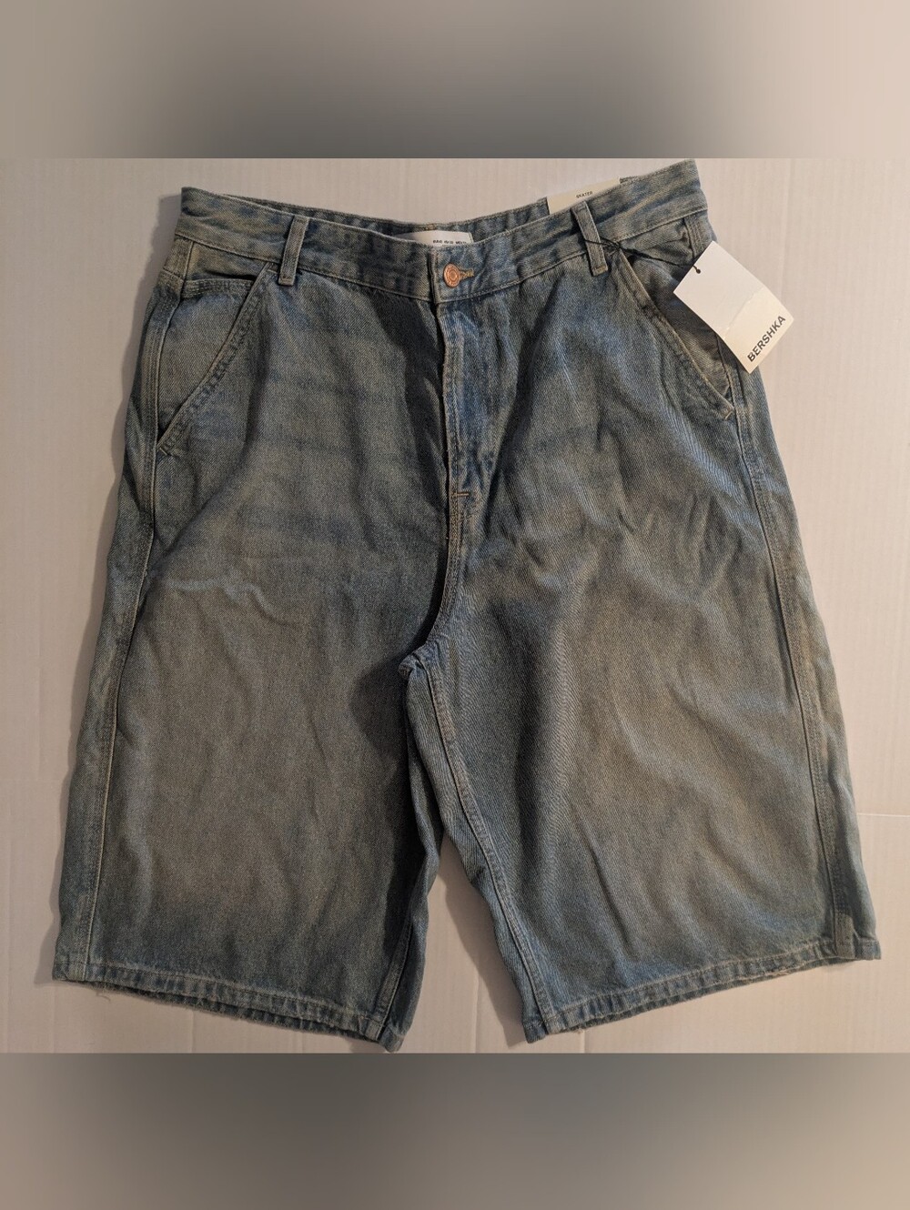 Bershka Women's Light Blue Denim Shorts- Size 32 (NWT)